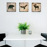 Kompaktes Mit Parkplatz & Top-anbindung - Ideal Fuer Kurzaufenthalte