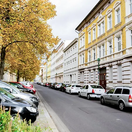 Kompaktes Mit Parkplatz & Top-anbindung - Ideal Fuer Kurzaufenthalte Lägenhet *