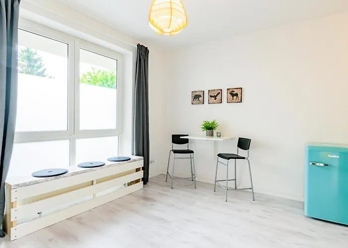 Kompaktes Mit Parkplatz & Top-anbindung - Ideal Fuer Kurzaufenthalte Lägenhet *